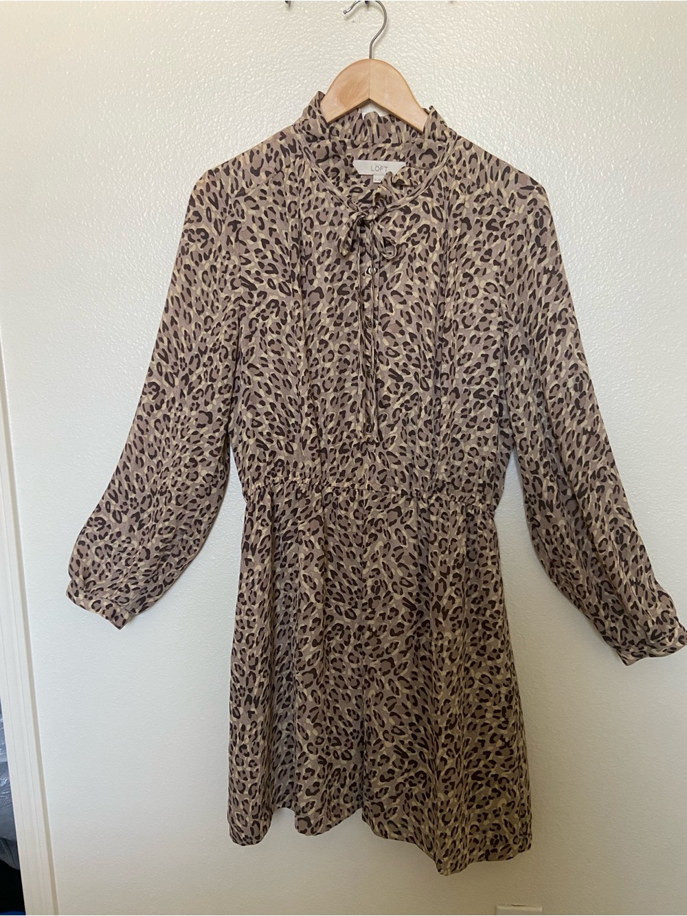 LOFT Beige Leopard Print Tie-Neck Mini Dress